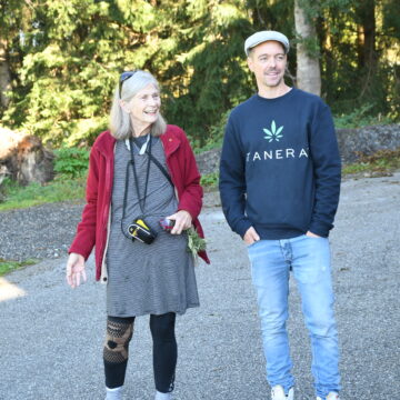 Caren Kershner, Didi Junker